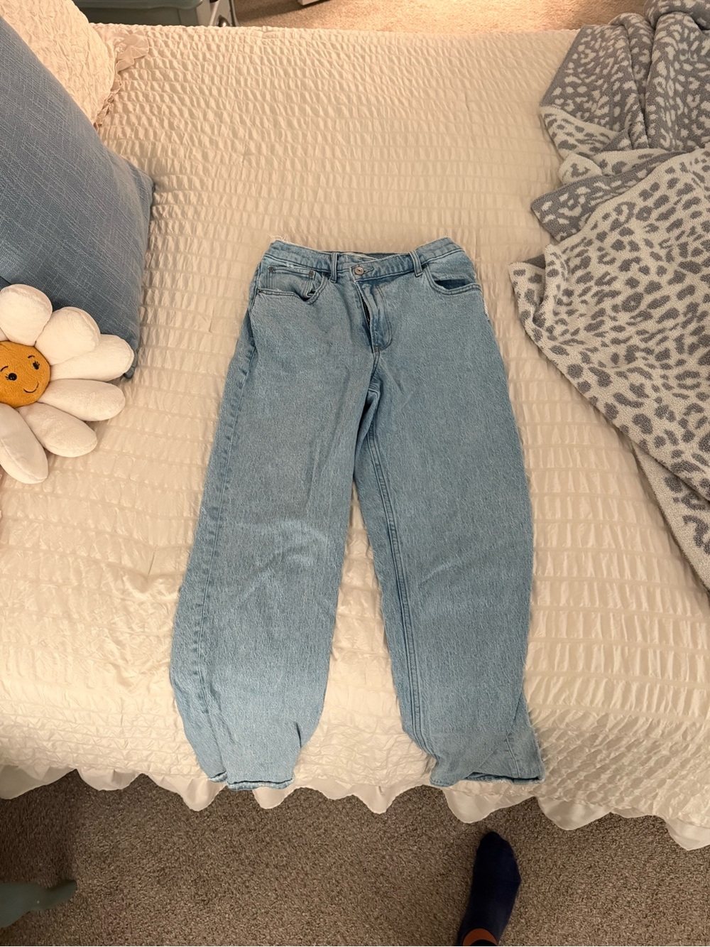 Abercrombie and fitch cross over jeans light wash